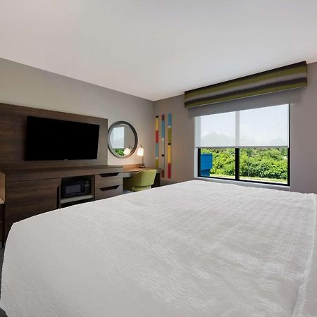 Hampton Inn By Hilton Detroit Southfield Extérieur photo