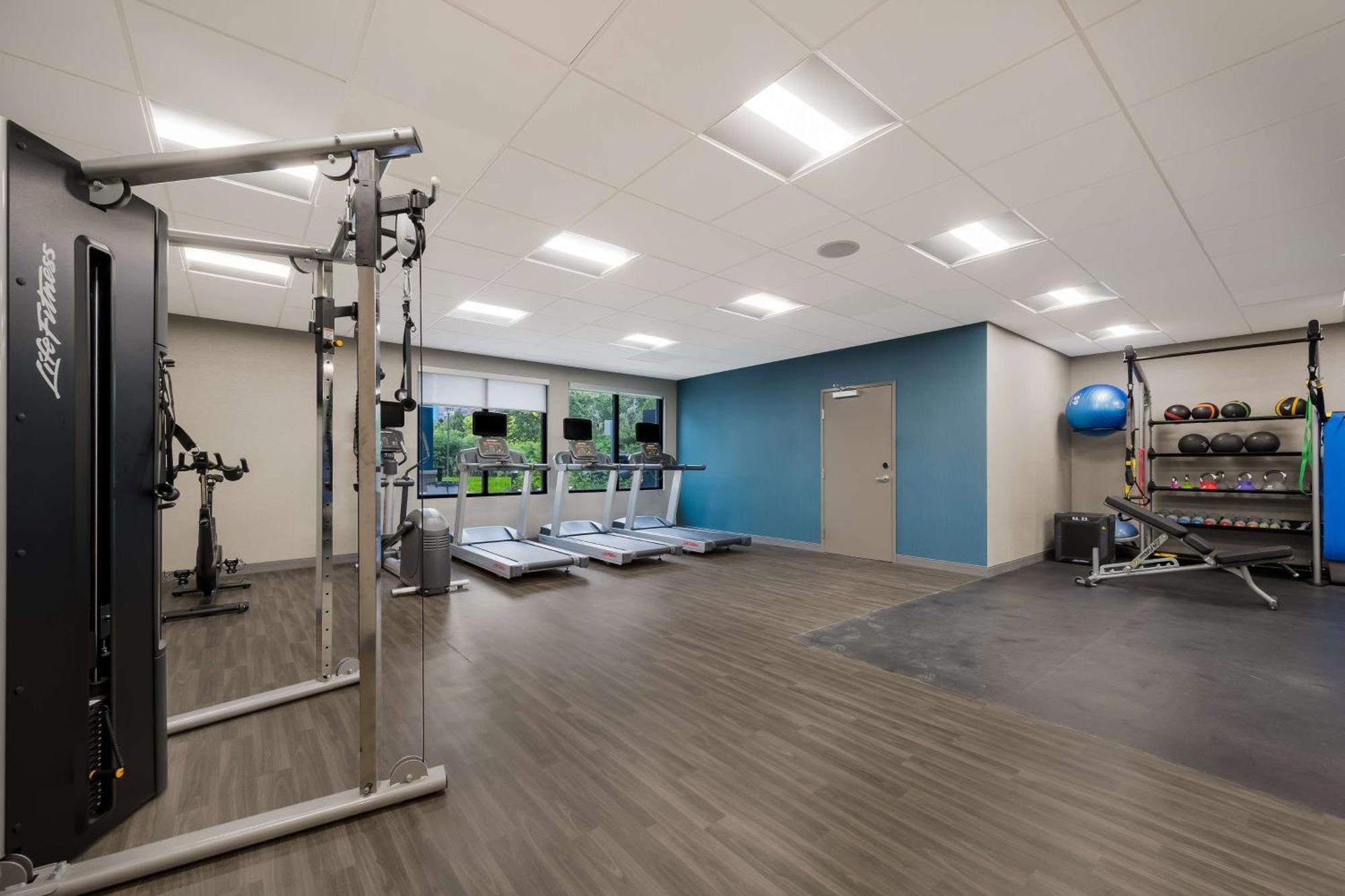 Hampton Inn By Hilton Detroit Southfield Extérieur photo