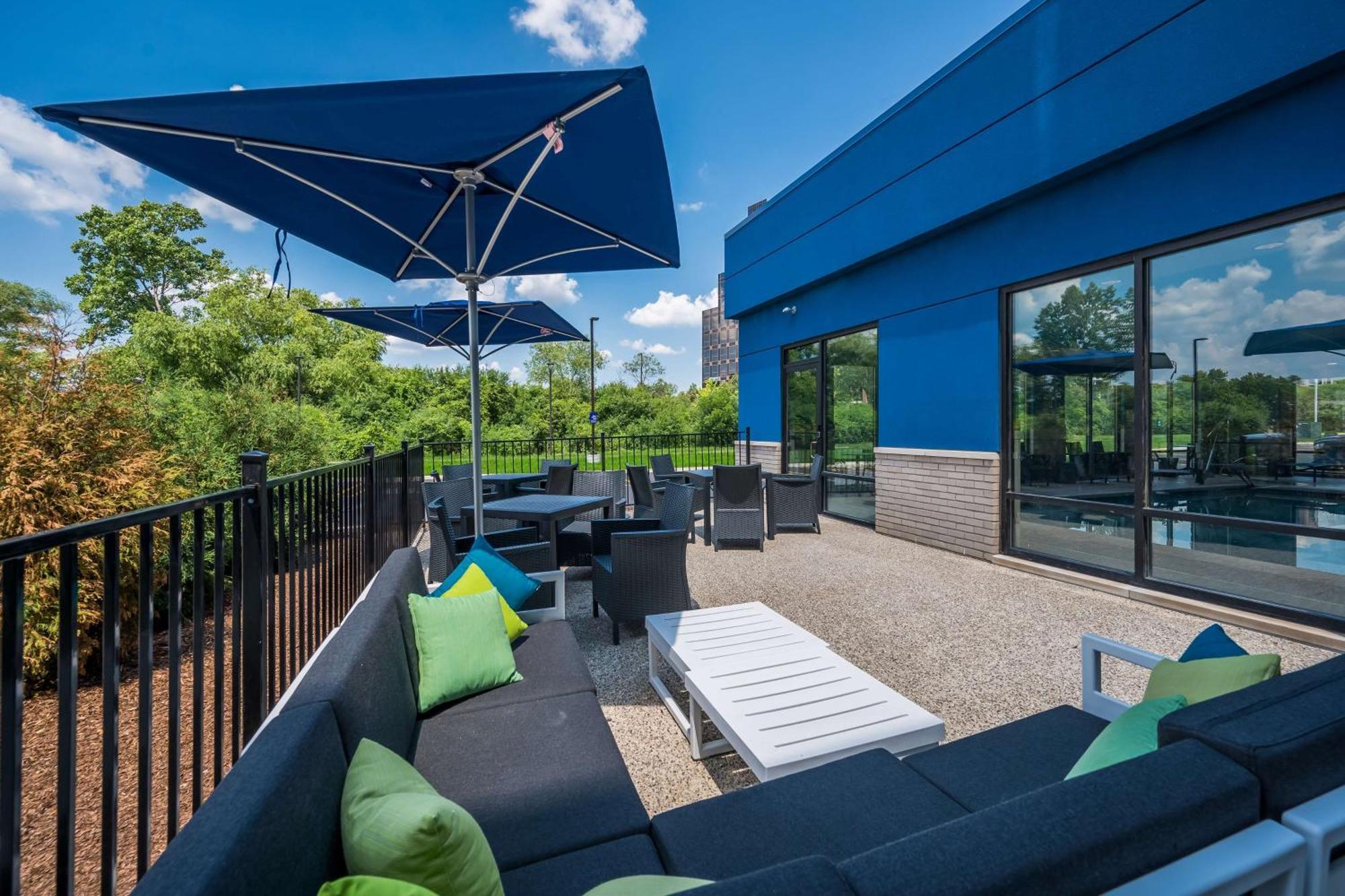 Hampton Inn By Hilton Detroit Southfield Extérieur photo